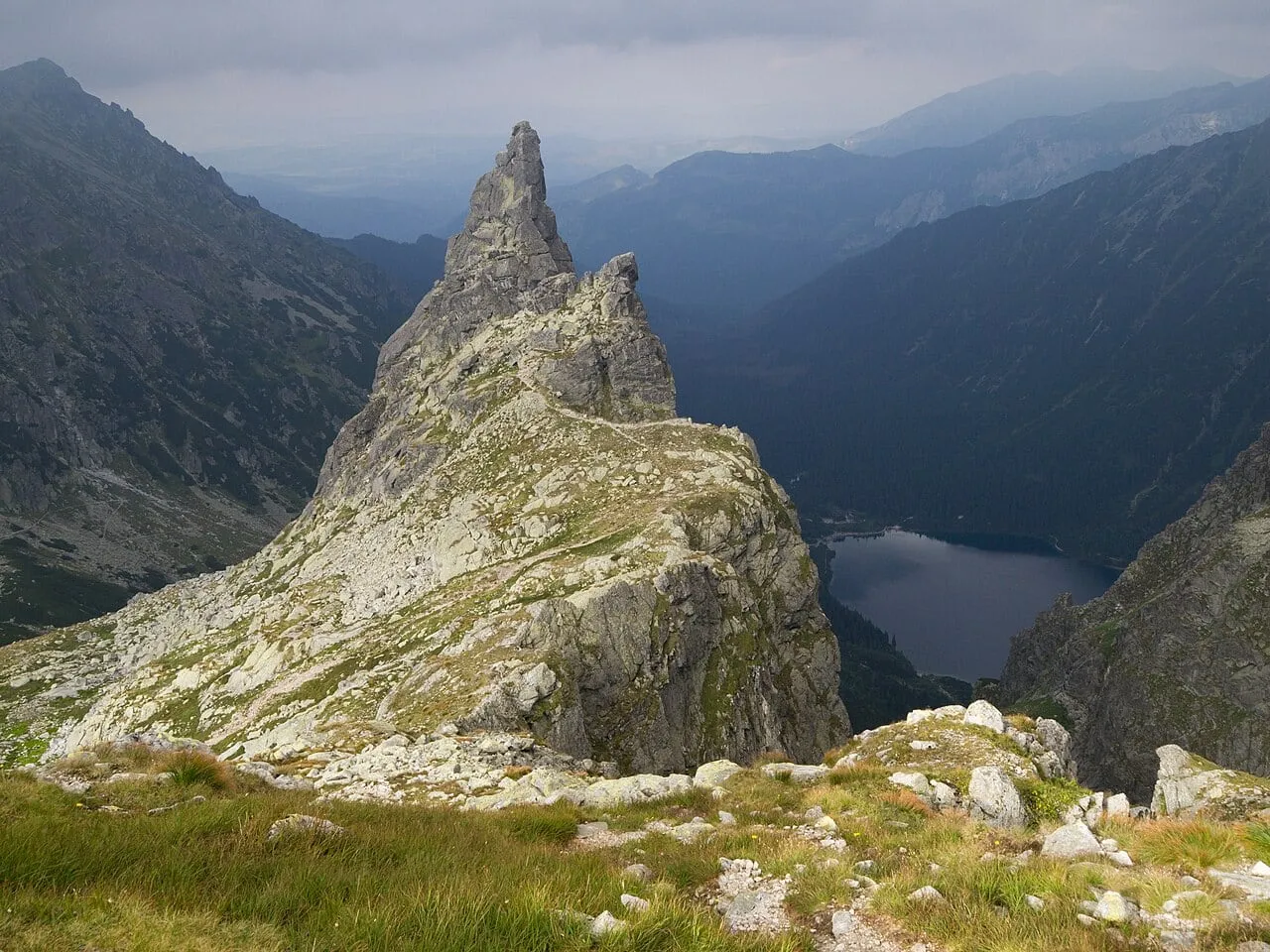 Mnich i Mniszek, widok spod Mnichowej Kopy