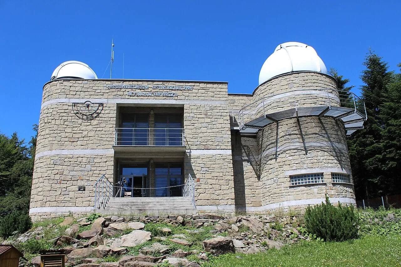 Obserwatorium astronomiczne na Lubomirze