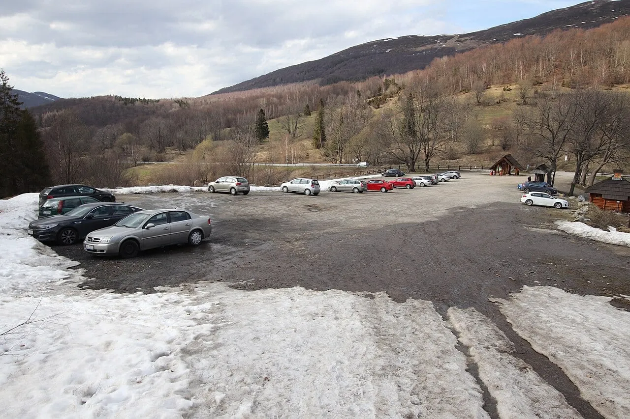 Parking na Przełęczy Wyżniańskiej