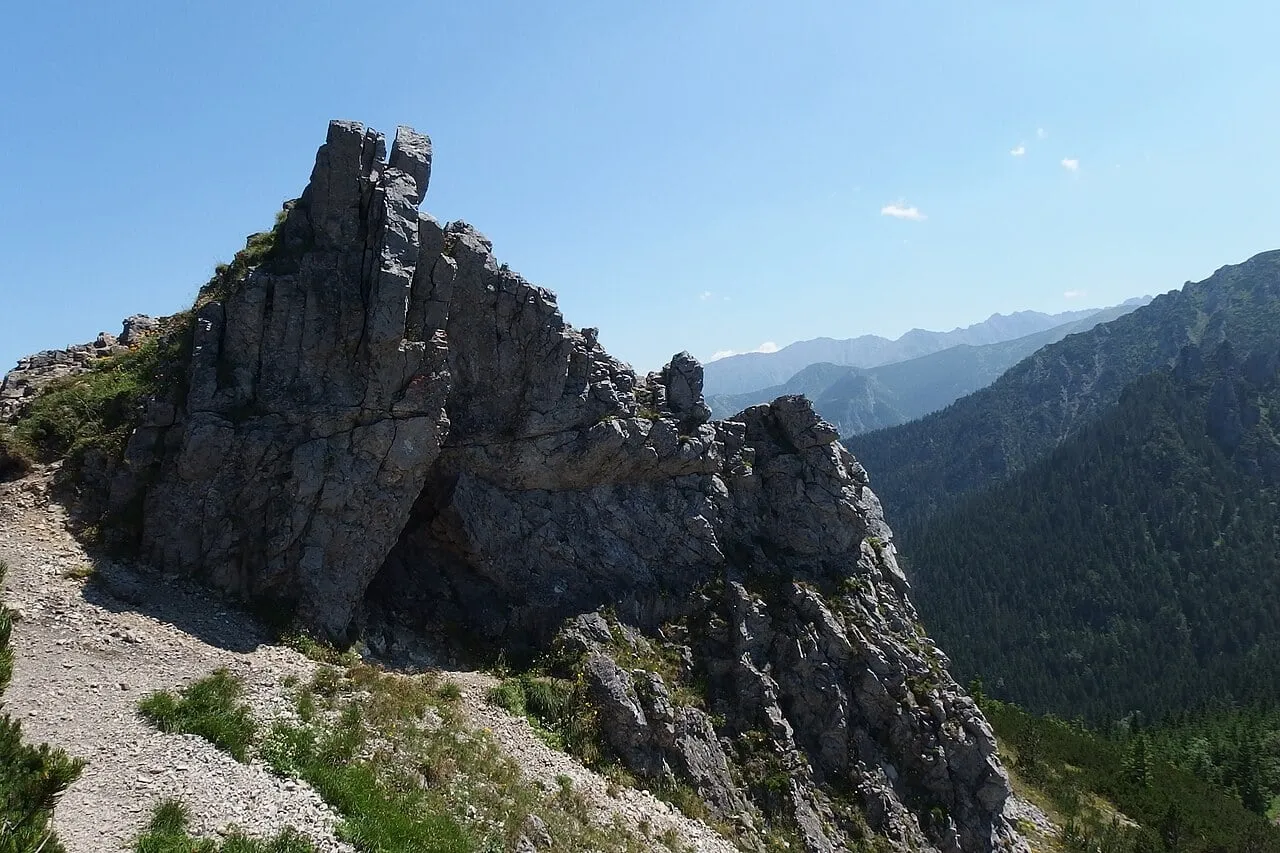 Skały Sarniej Skały